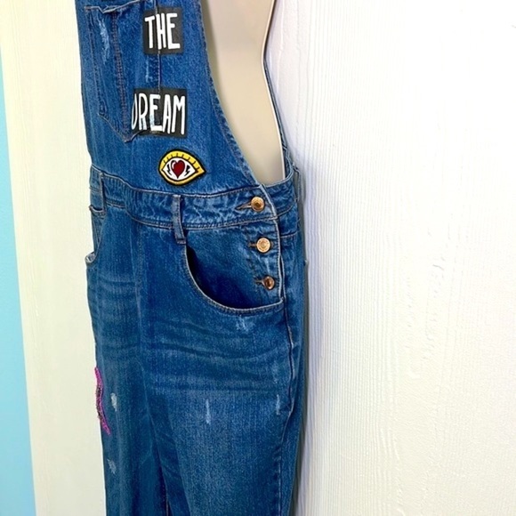 Forever 21 - Livin The Dream Patchwork Distressed Overalls Size 28 - Picture 8 of 15